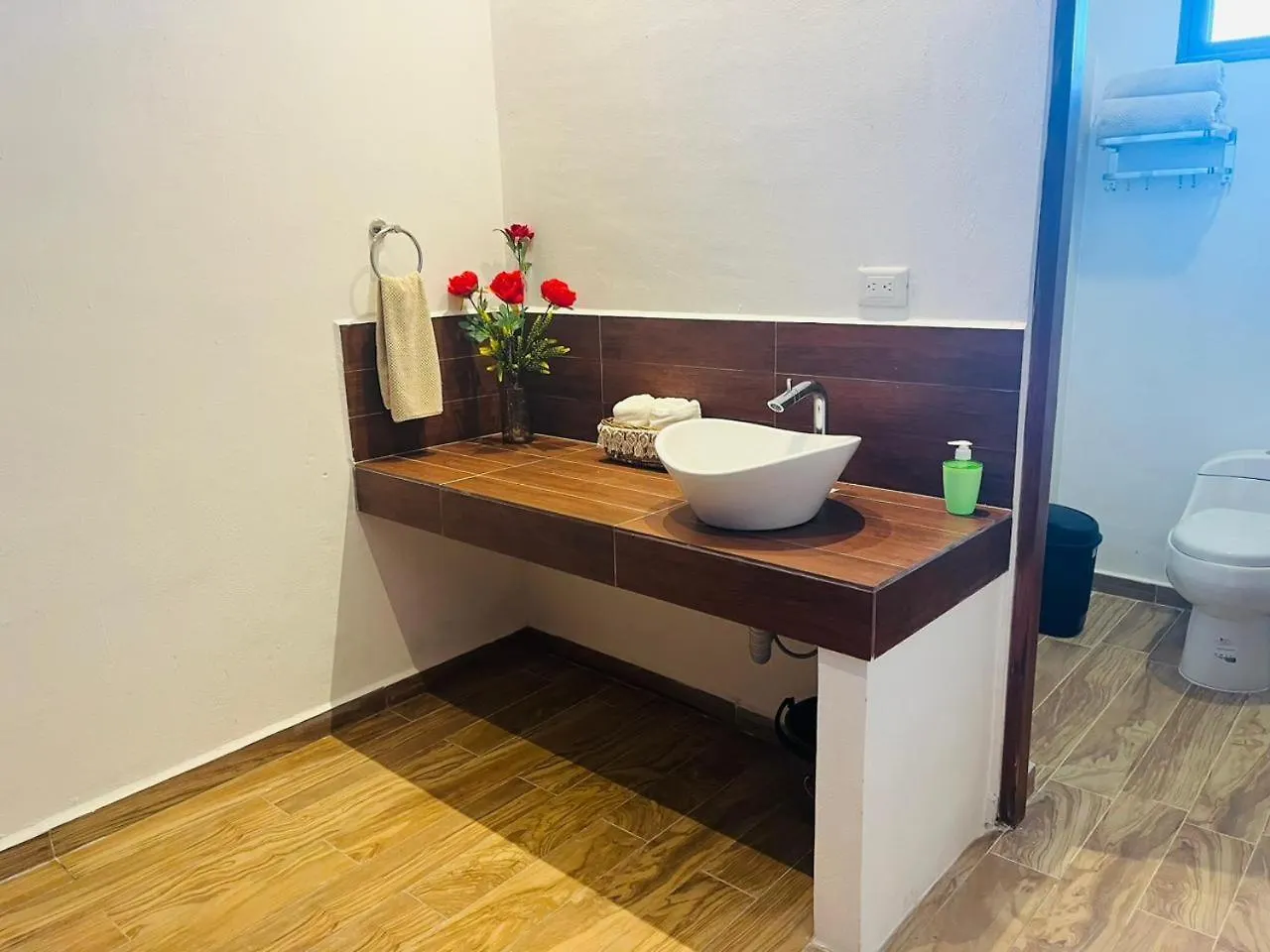 Villa & Studios Kosom Aldea Ha Puerto Morelos